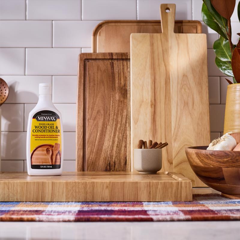 Minwax Transparent Clear Oil-Based Wood Oil and Conditioner 12 fl. oz.