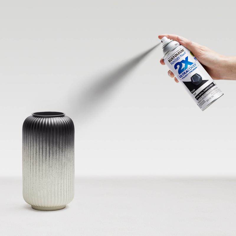 Rust-Oleum Painter's Touch 2X Ultra Cover Flat Black Paint+Primer Spray Paint 12 oz