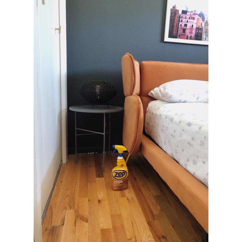 Zep Fresh Scent Hardwood & Laminate Floor Cleaner Liquid 32 oz