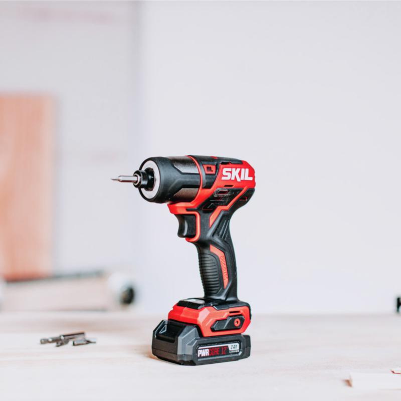 SKIL 12V PWR CORE 1/4 in. Cordless Brushless Impact Driver Kit (Battery & Charger)