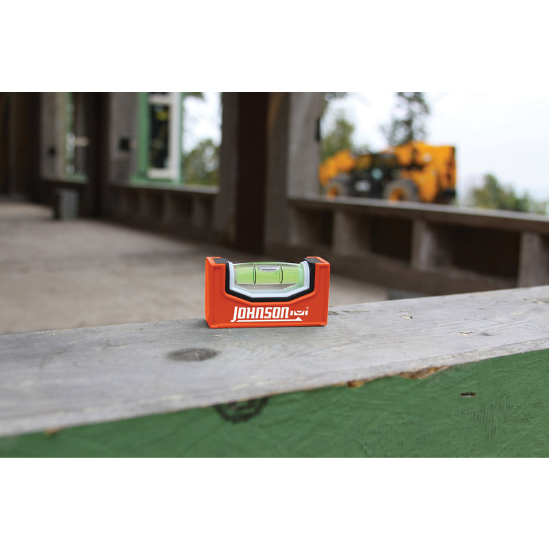 Johnson Magnetic Pocket Level 1 vial