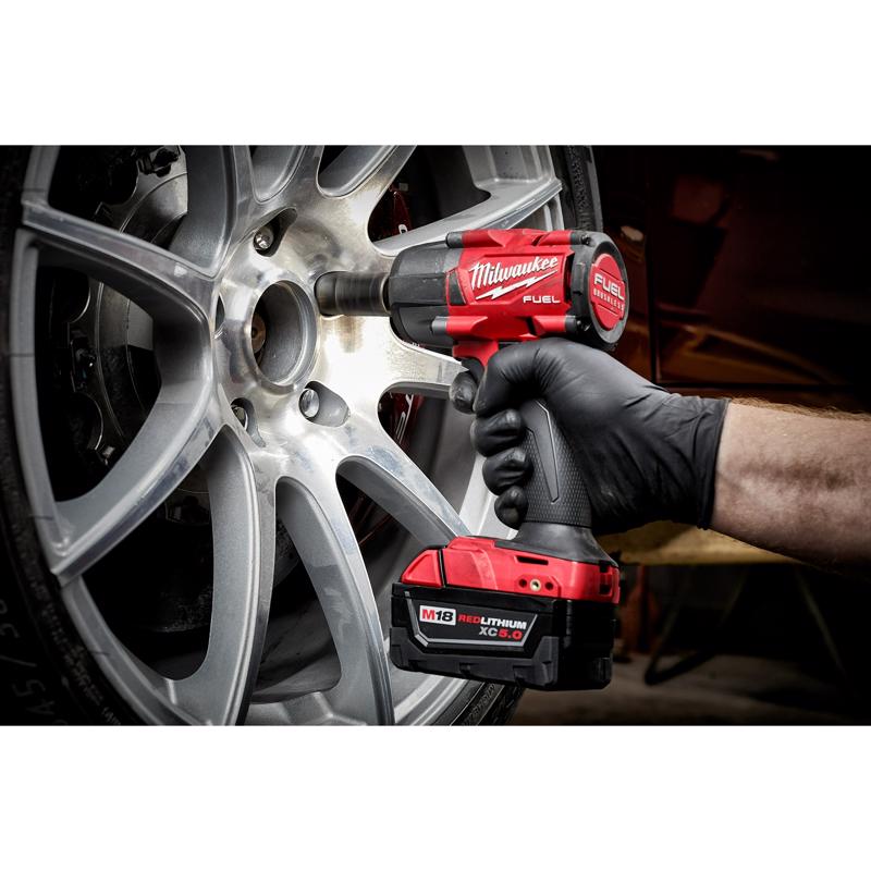 Milwaukee M18 FUEL 1/2 in. Cordless Brushless Impact Wrench Tool Only