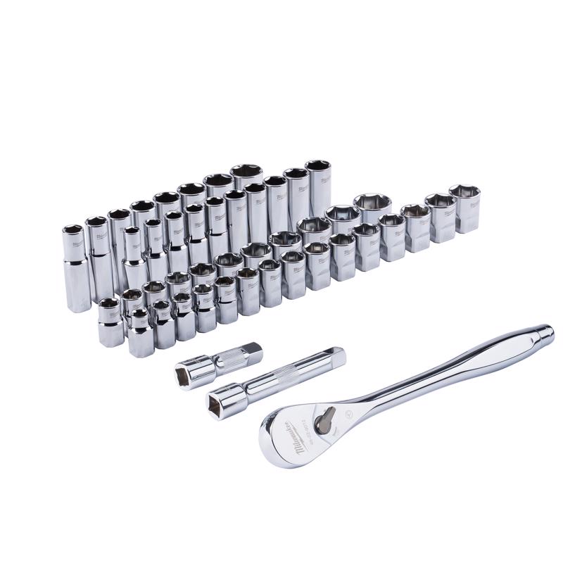 Milwaukee 1/2 in. drive Metric and SAE Ratchet and Socket Set 90 teeth