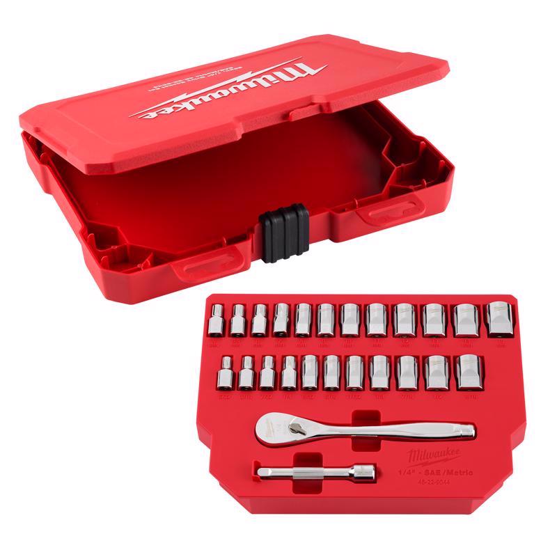 Milwaukee 1/4 in. drive Metric and SAE Ratchet and Socket Set 90 teeth
