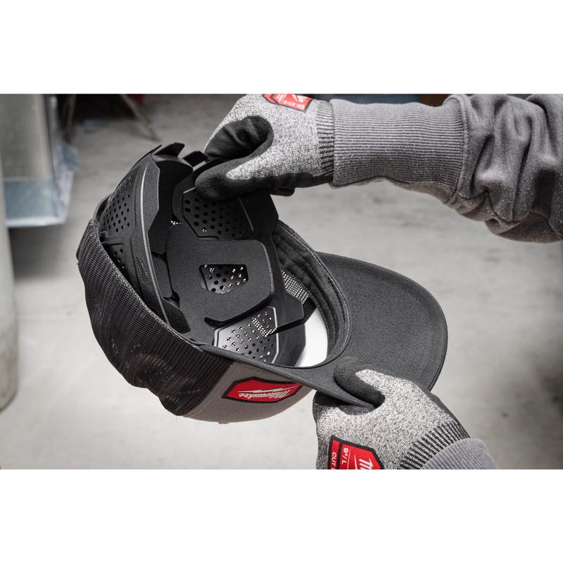 Milwaukee Bump Cap Insert Black Vented