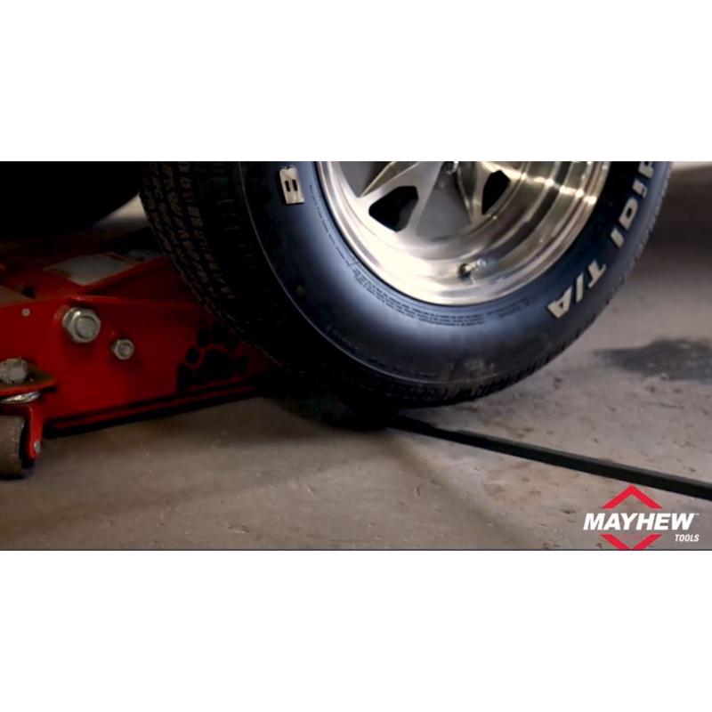 Mayhew 24 in. Curved Pry Bar
