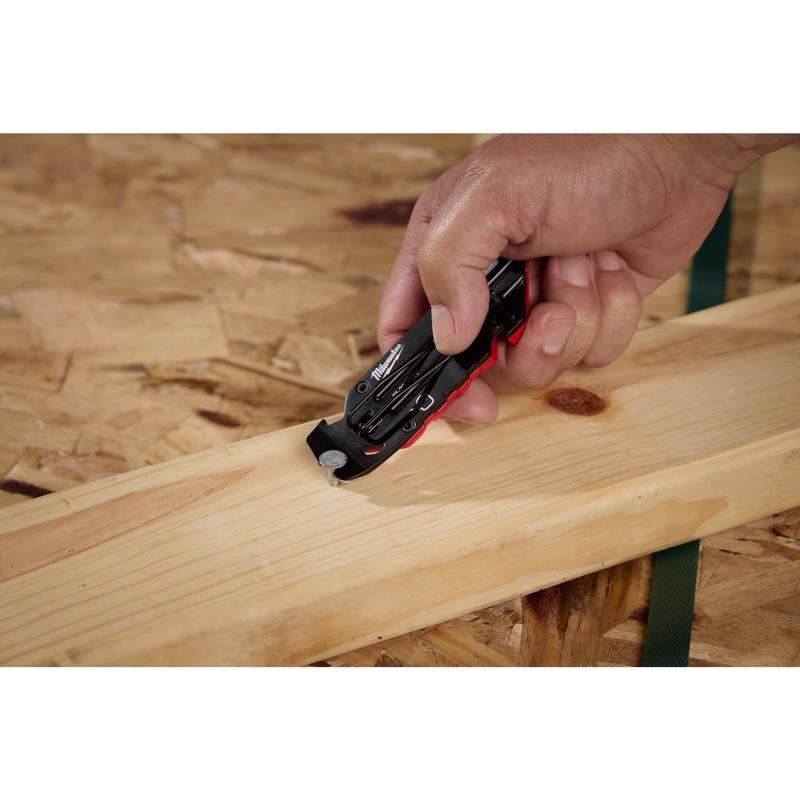 Milwaukee 4.33 in. Sliding Compact Utility Knife Red 1 pc
