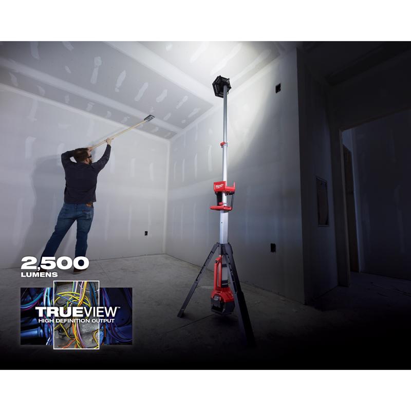 M18 Rocket Tower Light w 2PK 6ah Batteries