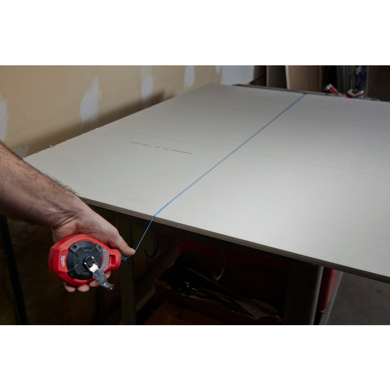 Milwaukee 3 oz Blue Chalk Line Reel Kit 100 ft. Fine Line