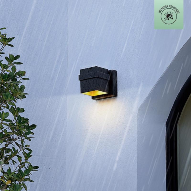 Globe Electric 1-Light Matte Black Petite Structure Wall Sconce