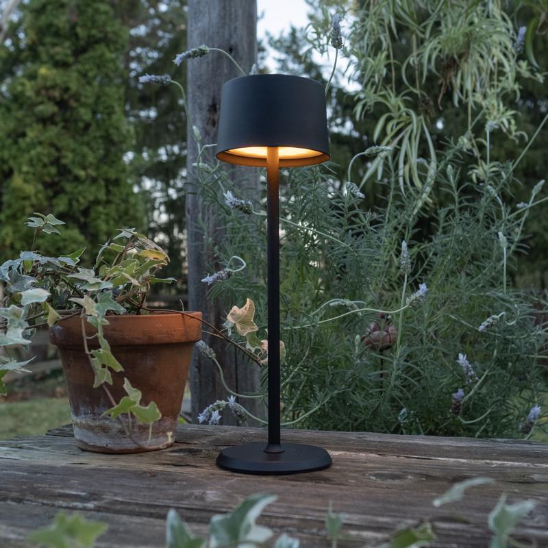 Hudson 14.2 in. Matte Black Table Lamp