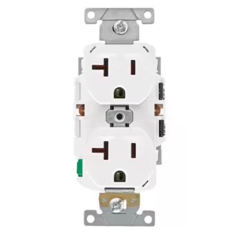 Leviton Lever Edge 125 V White Outlet 1 pk