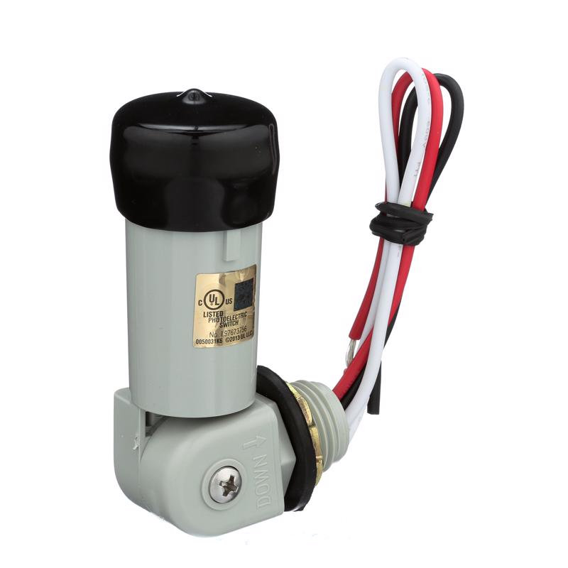 Amertac Black Photoelectric Swivel Eye Light Control 1 pk