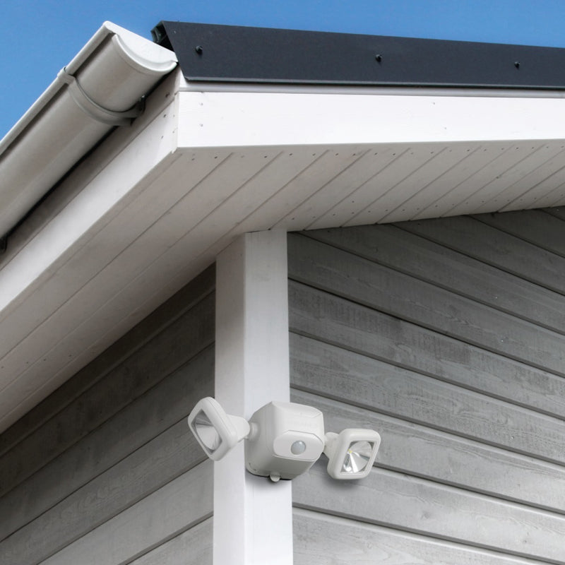 Mr. Beams High Performance Motion-Sensing Battery Powered LED White Security Light - Total Qty: 1
