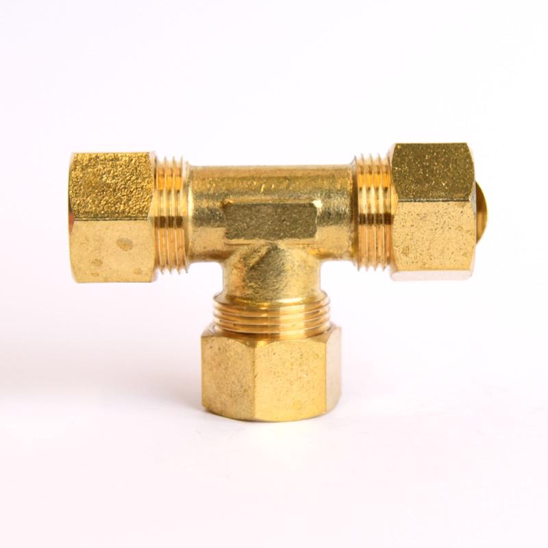 COMPRESIN TEE 5/8"X5/8"