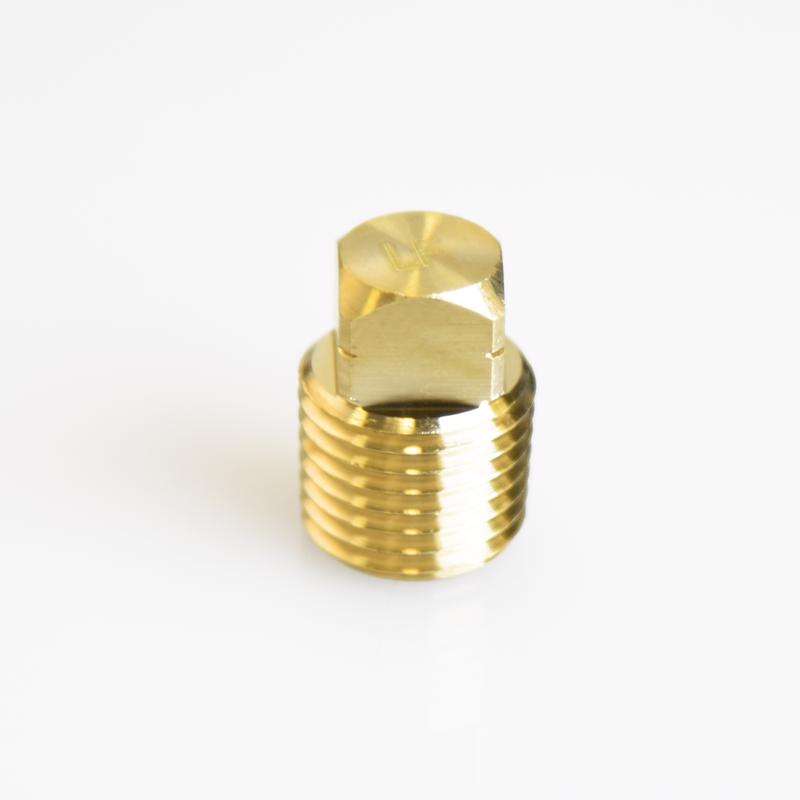 CORED PLUG 1/4"MPT