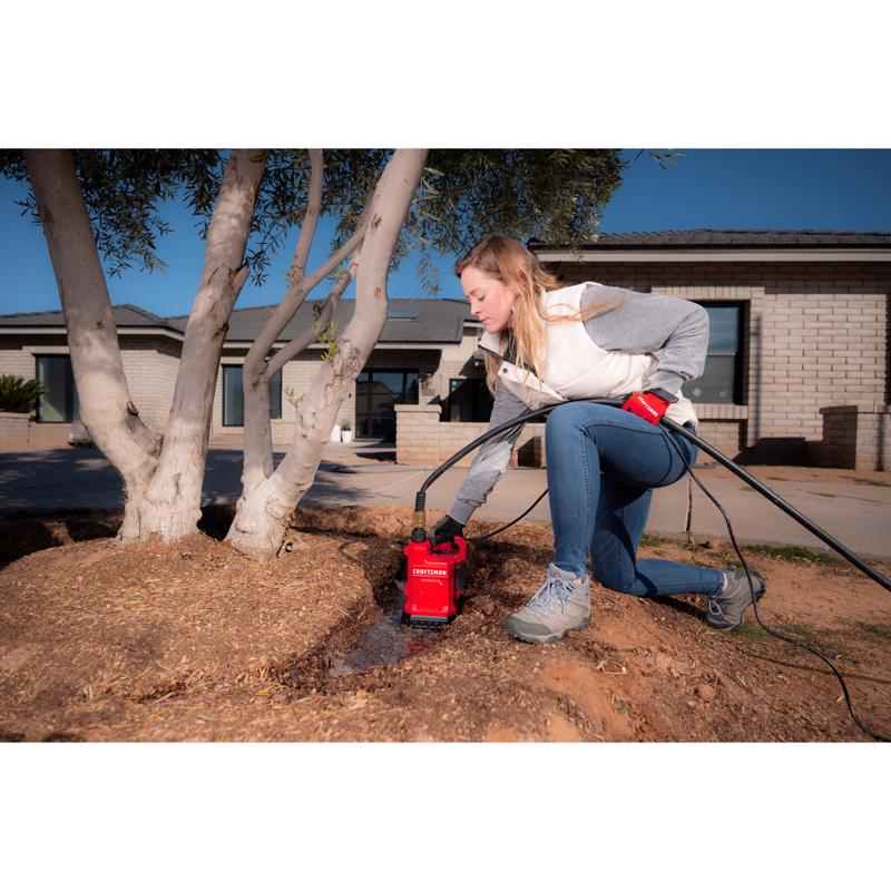 Craftsman 1/3 HP 2750 gph Thermoplastic Switchless Switch Bottom AC Submersible Utility Pump