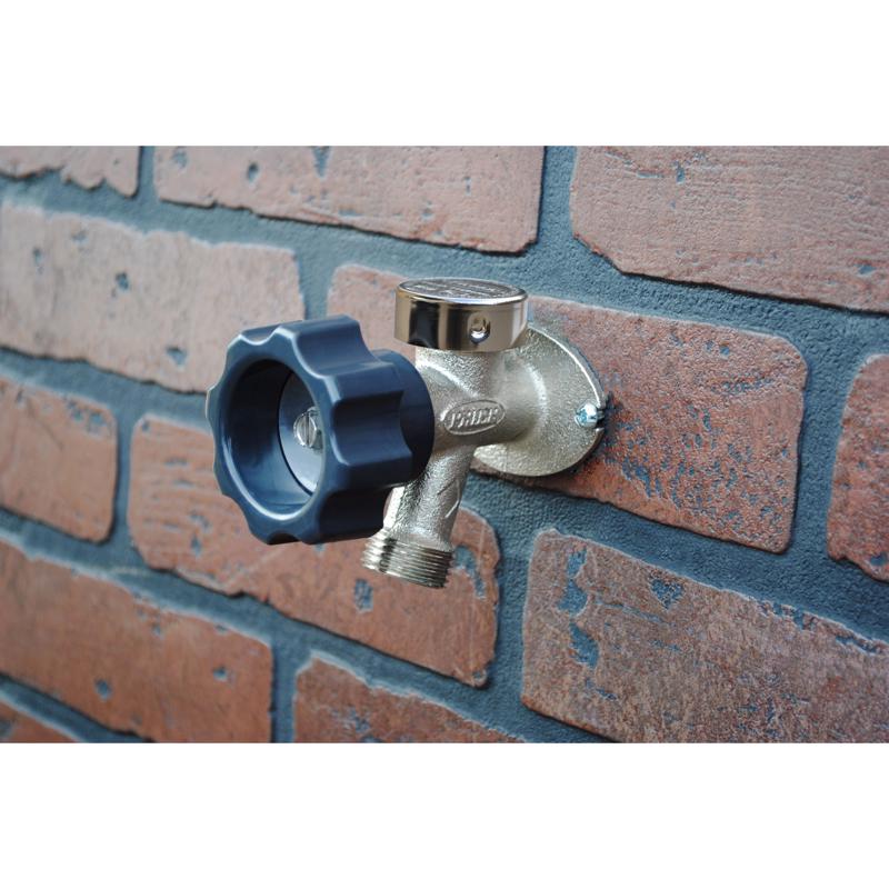 Prier 1/2 in. MPT in. Anti-Siphon Brass Sillcock