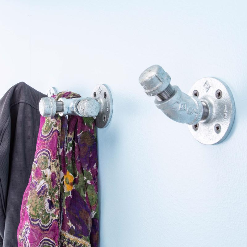 STZ Industries 2-1/2 in. FIP each Galvanized Malleable Iron Cap