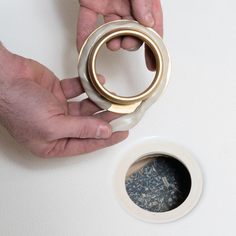 Hercules Sta Put White Plumbers Putty 14 oz