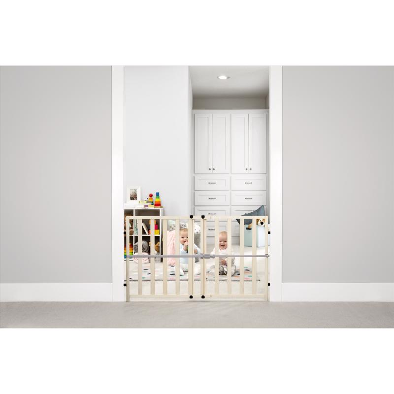 Regalo Ivory Wood Expandable Baby Gate 1 pk