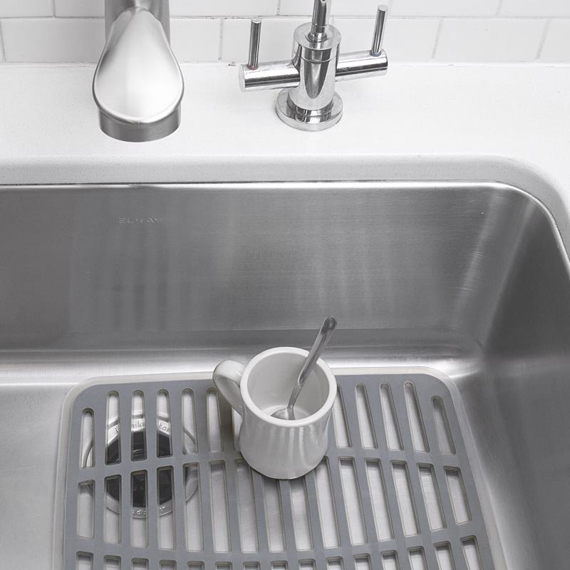 Spectrum Diversified Designs Cora 12 in. L X 16 in. W X 1 in. H Plastic Sink Mat