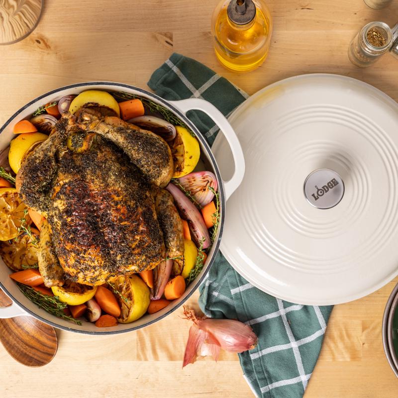 Lodge Cast Iron Dutch Oven 7 in. 6 qt Oyster
