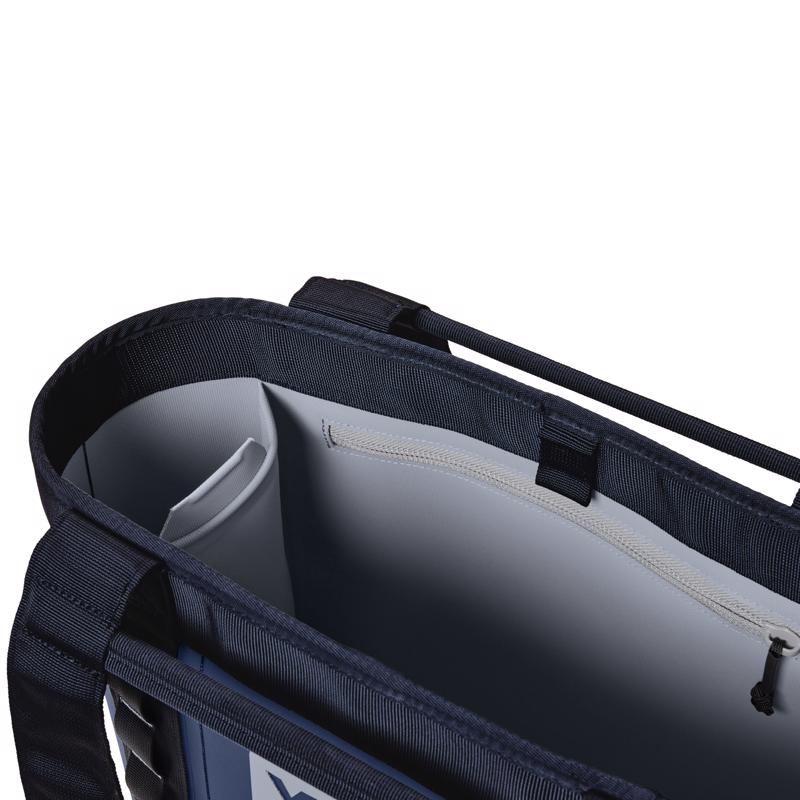 YETI Camino 20 Carryall 20 L Classic Navy Tote