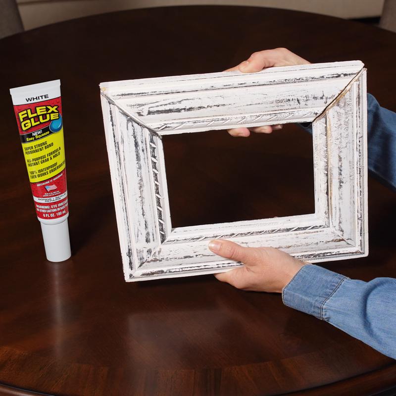 Flex Seal Family of Products Flex Glue Easy Squeeze Super Strength Rubber White Adhesive 4 fl. oz.
