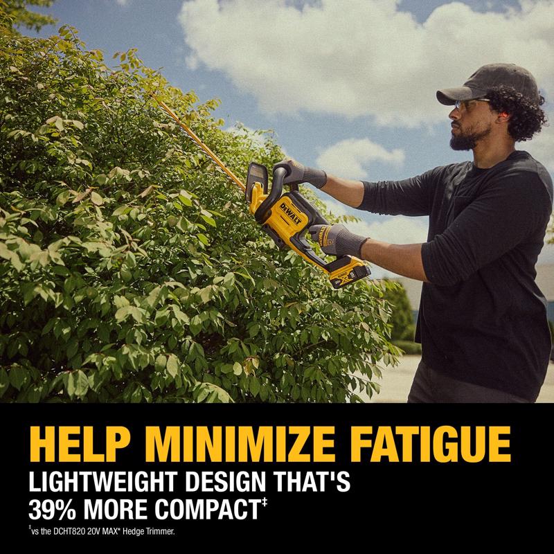 DeWalt DCHT821P1 22 in. 20 V Battery Hedge Trimmer Kit (Battery & Charger)