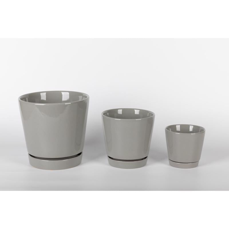 Border Concepts 8 in. D Ceramic Flair Saucer Planter Grey