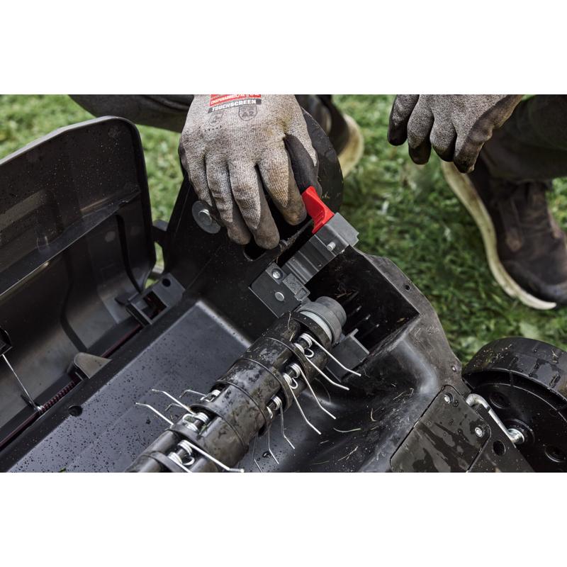 CRAFTSMAN V20 Push 14 in. W Dethatcher