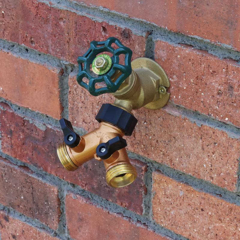 Melnor Brass Threaded Female 2-Way Shut-off Valve