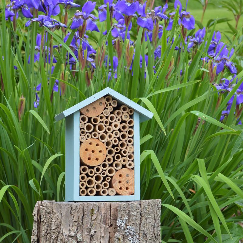 Nature's Way Better Gardens Bee House