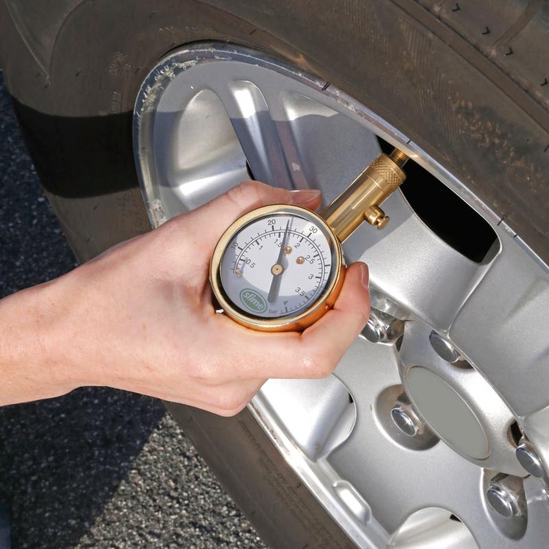 Slime 60 psi Dial Tire Pressure Gauge