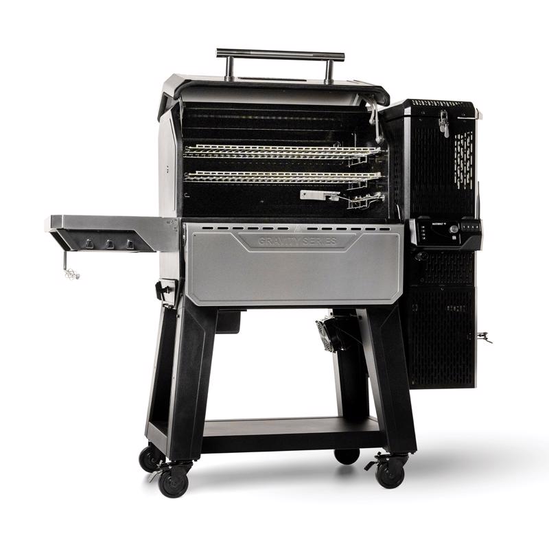 Masterbuilt 28 in. Gravity Series XT Digital Charcoal Grill and Smoker Black