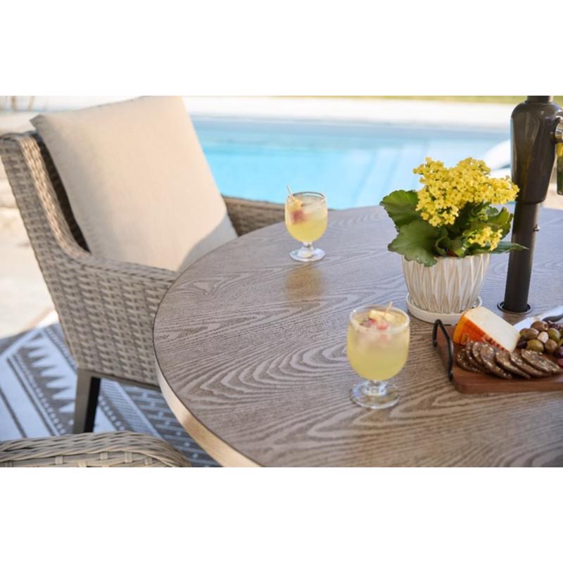 Living Accents Dayton 5 pc Steel Dining Set