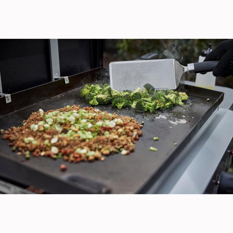 Weber 1501005 3 Burner Liquid Propane Outdoor Griddle Black