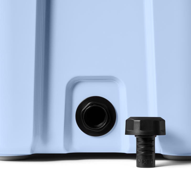 YETI Roadie 24 2.0 Big Sky Blue 22 qt Hard Cooler