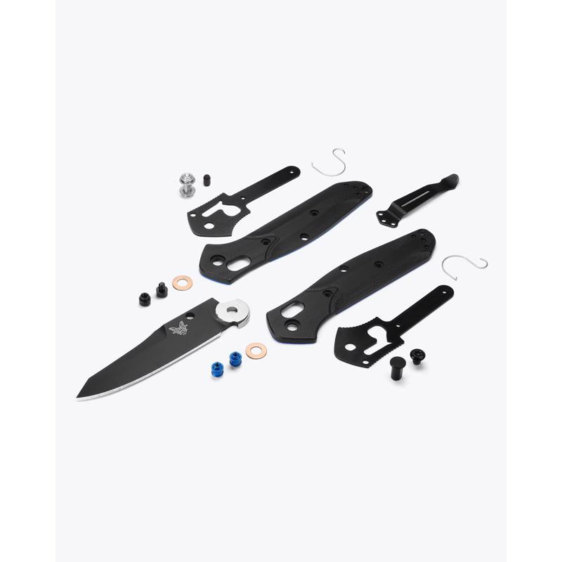 Benchmade Black S30V Steel > 6 in. Folding Knife