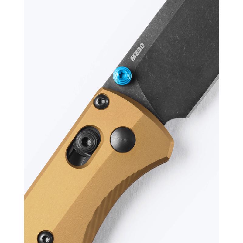 Benchmade M390 Stainless Steel > 6 in. Folding Knife