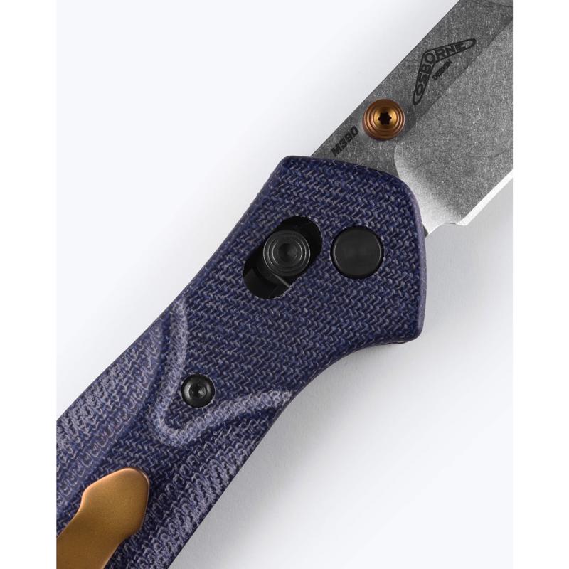Benchmade Blue Denim M390 Stainless Steel > 6 in. Folding Knife