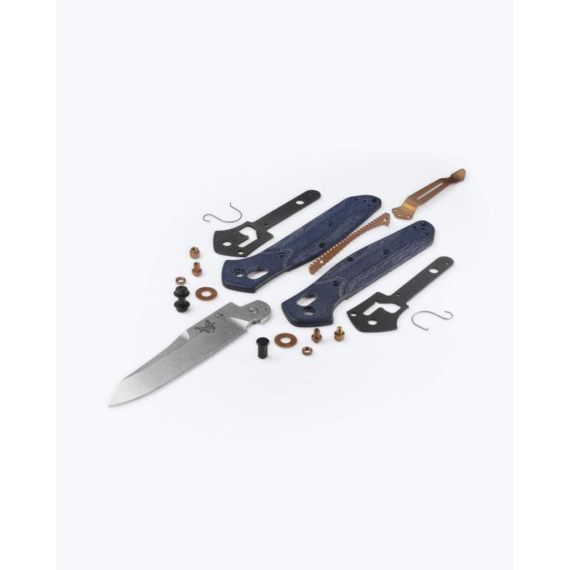 Benchmade Blue Denim M390 Stainless Steel > 6 in. Folding Knife