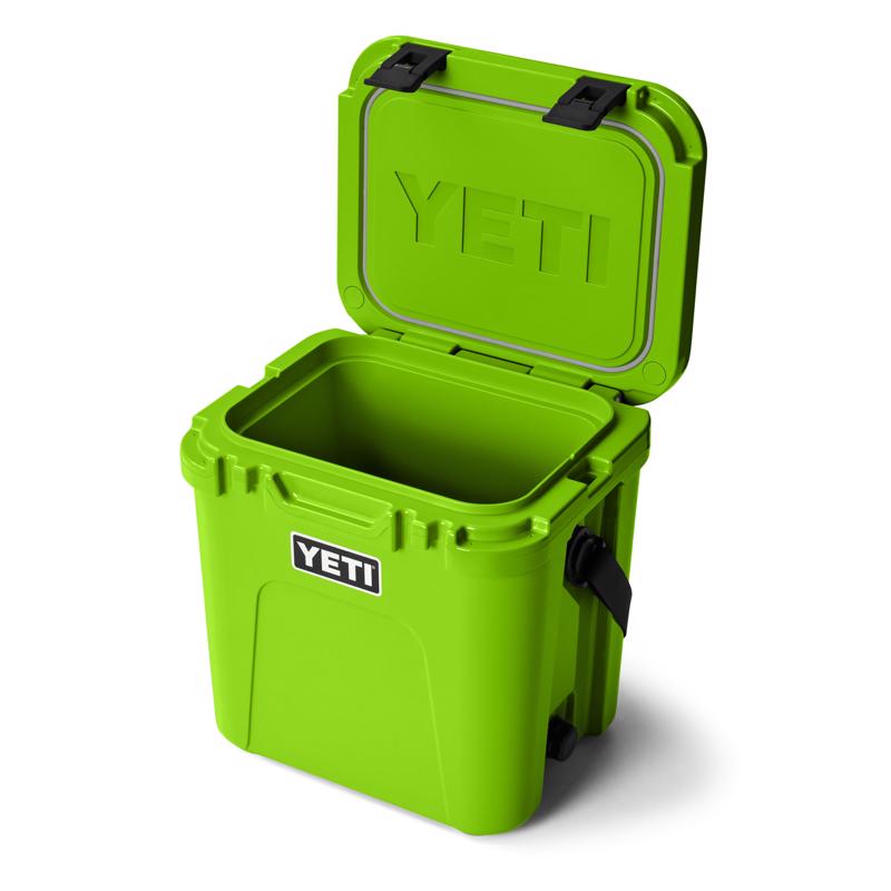 YETI Roadie 24 2.0 Venom 22 qt Hard Cooler