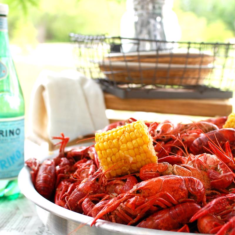 Bayou Classic 106000 BTU Welded Steel Frame Outdoor Cooker