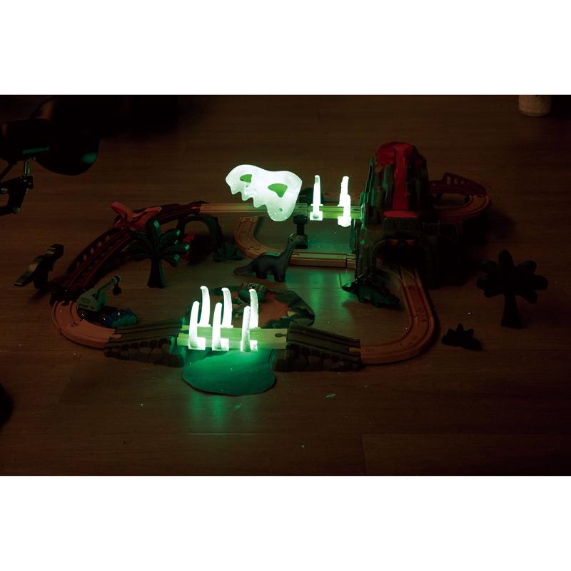 Hape Dinosaur Railway Adventure Set Multicolored 61 pc