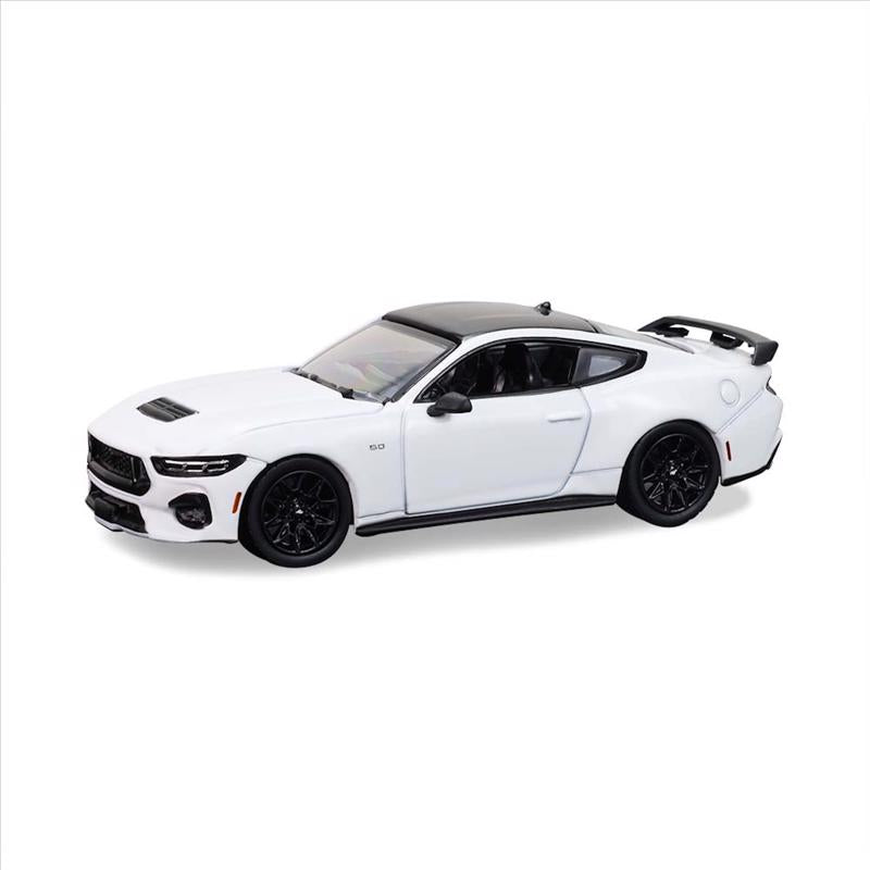Greenlight Collectibles Muscle Series 30 Model Car Multicolored 1 pc