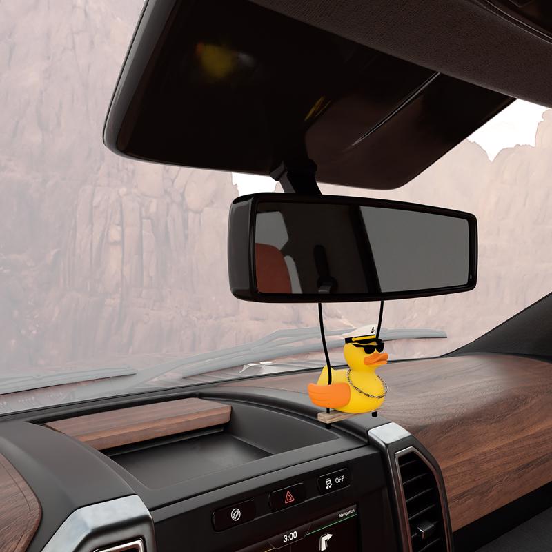 Co-pilots Duck Rear View Mirror Pendant 1 pk