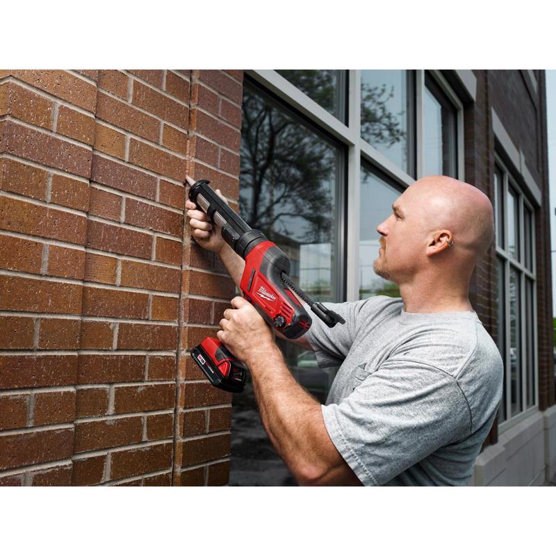 Milwaukee M18 Industrial Silicone Emulsion Caulking Gun