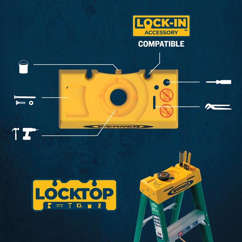 Werner 4 ft. H Fiberglass Step Ladder Type II 225 lb. capacity